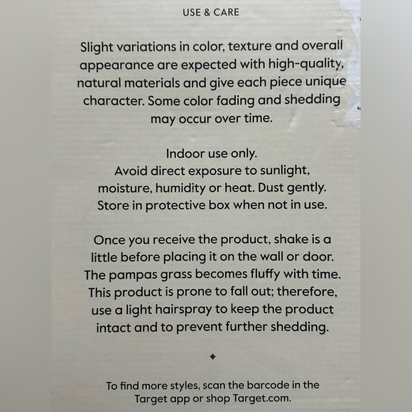 Threshold Pampas Preserved Wreath - Picture 5 of 6